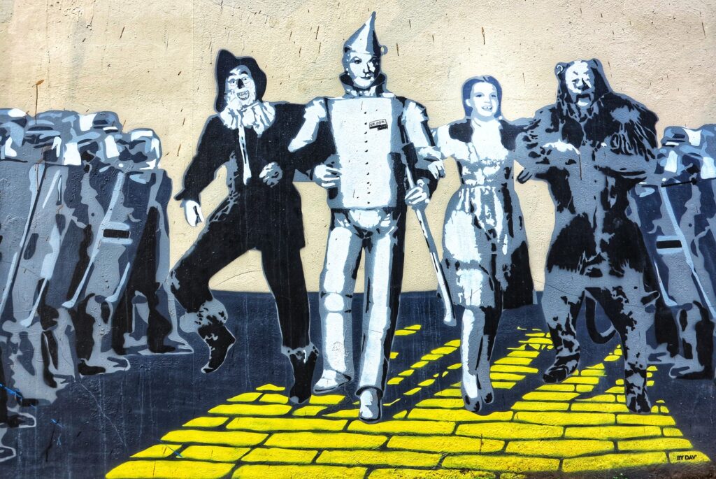 Mural of the characters from the movie Wizard of Oz